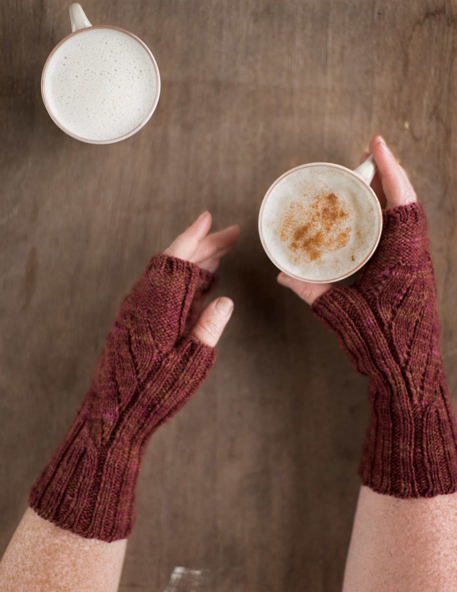 Isokon Mitts Patterns Ysolda