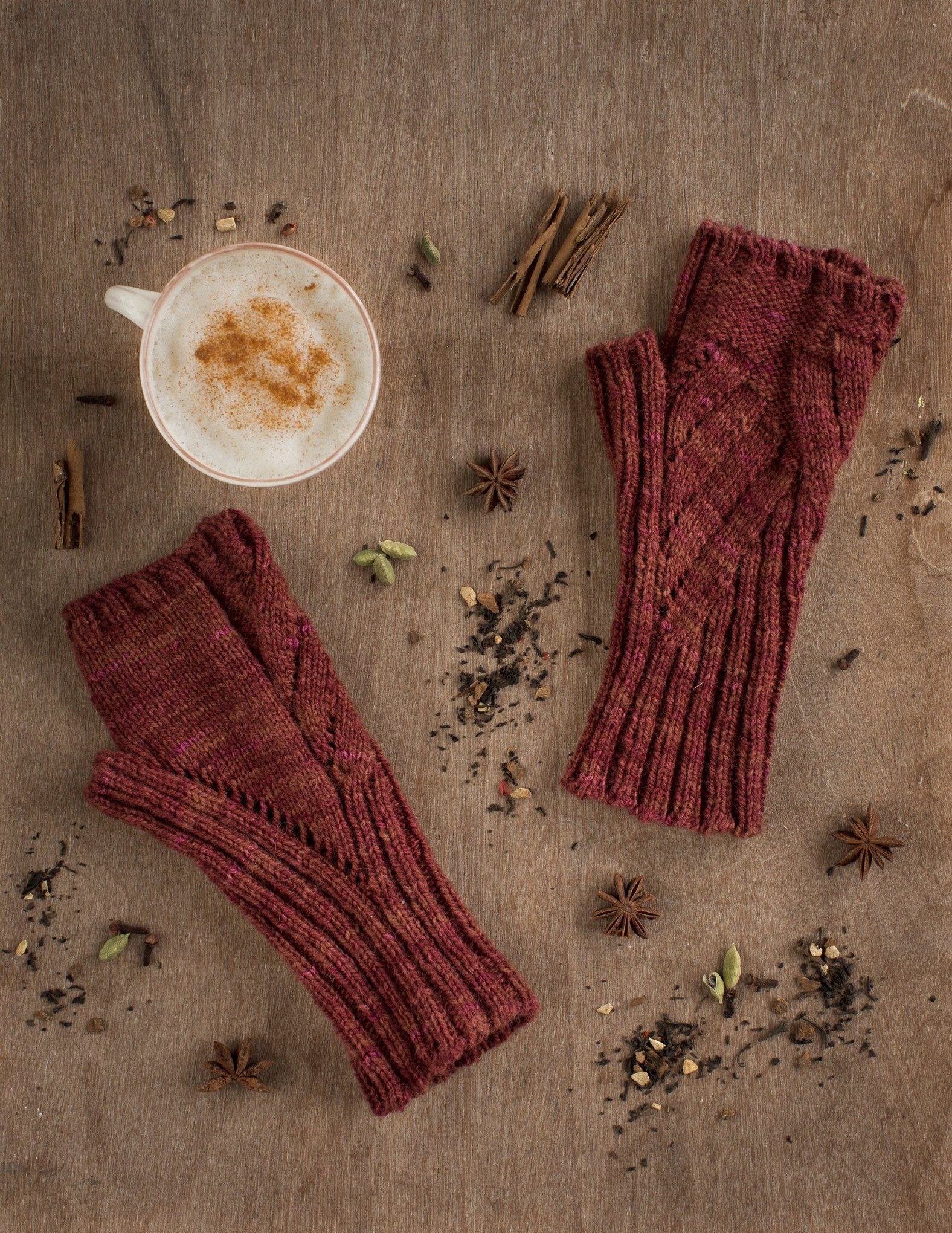 Isokon Mitts Patterns Ysolda