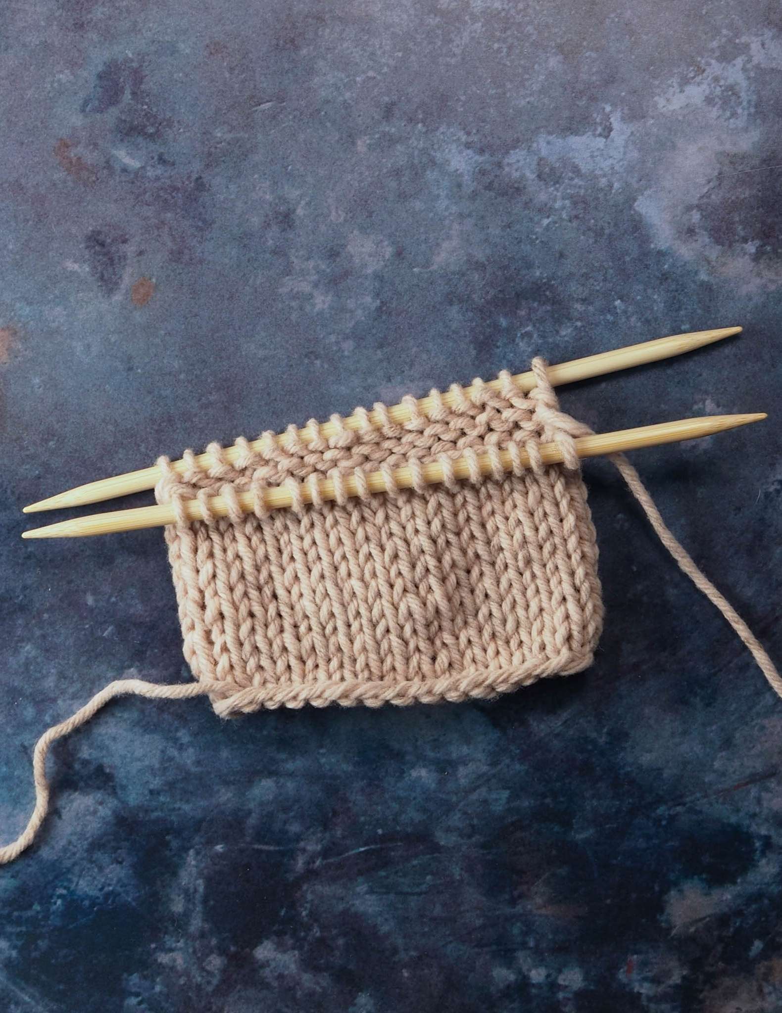 How to Knit Stitch: Beginner Step-by-Step Tutorial 