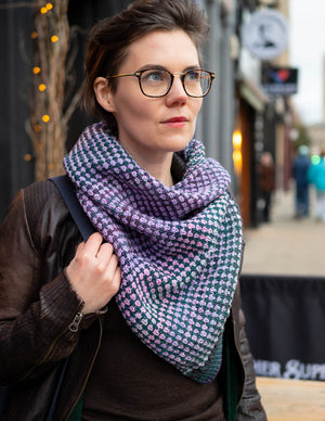 Halftone Cowl