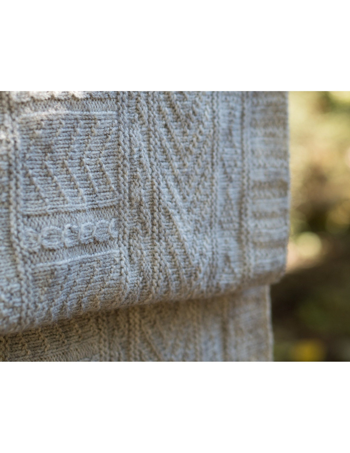 Alleunmer Patterns Ysolda 