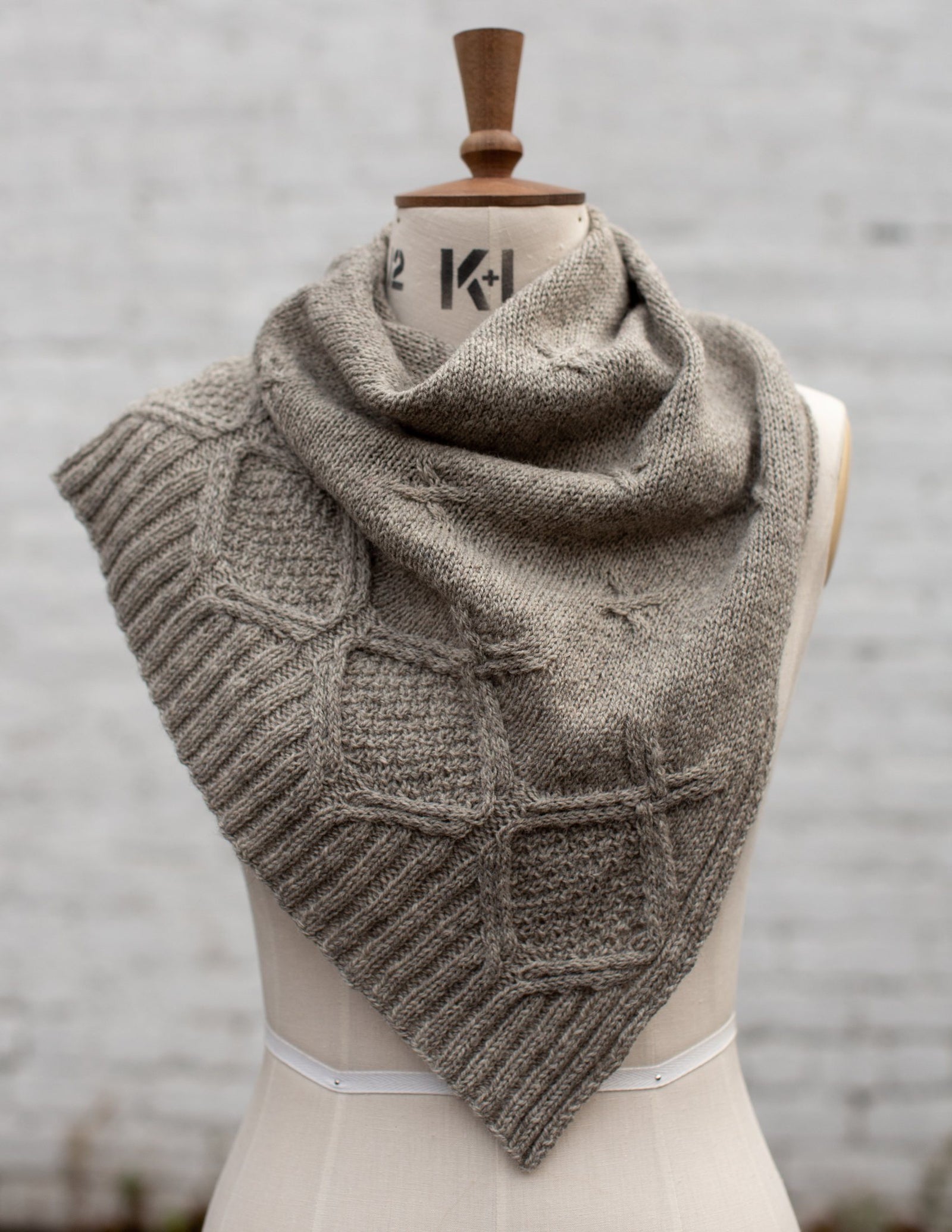 Llawenydd Patterns Ysolda 