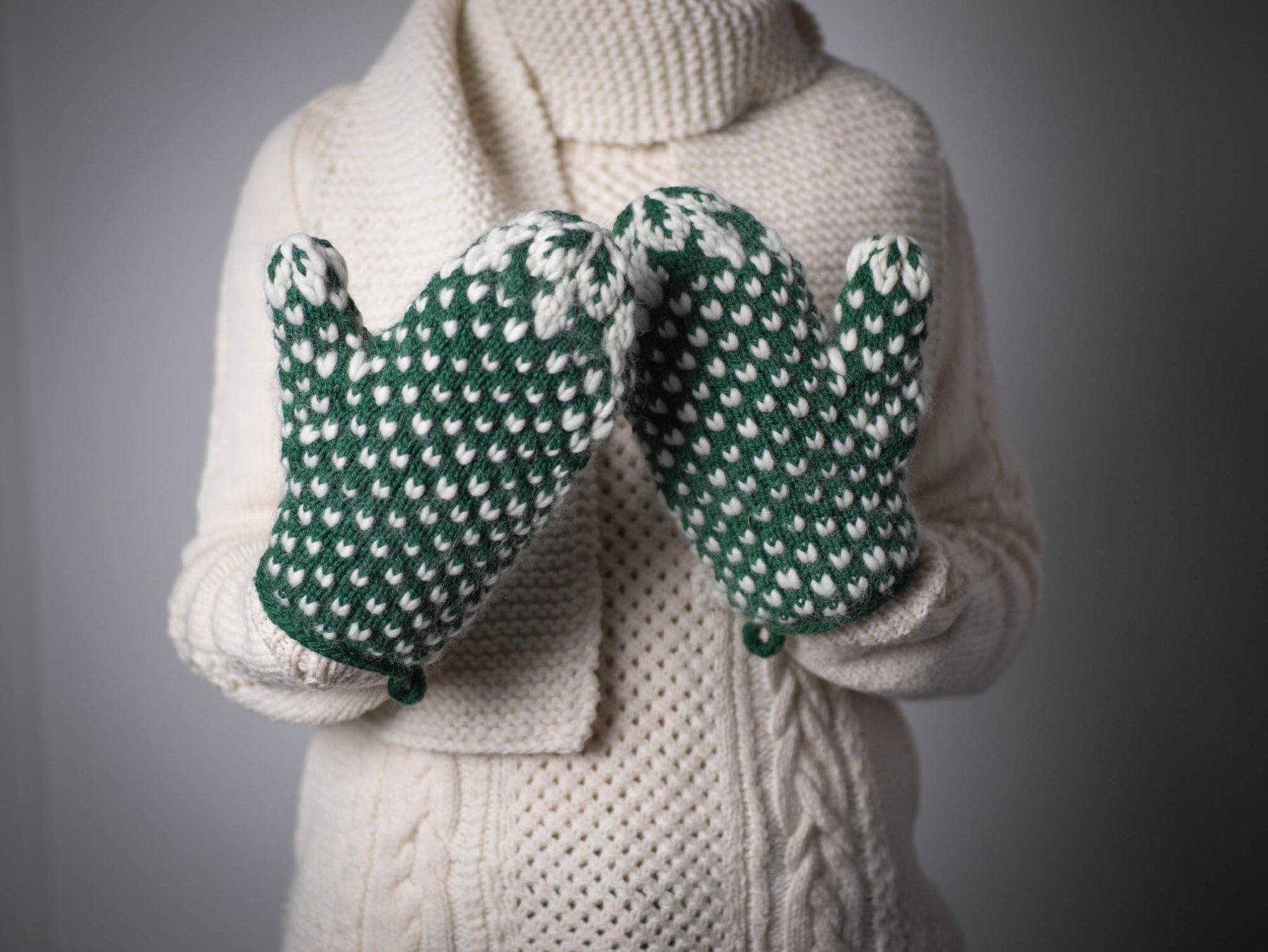 Sika Mittens
